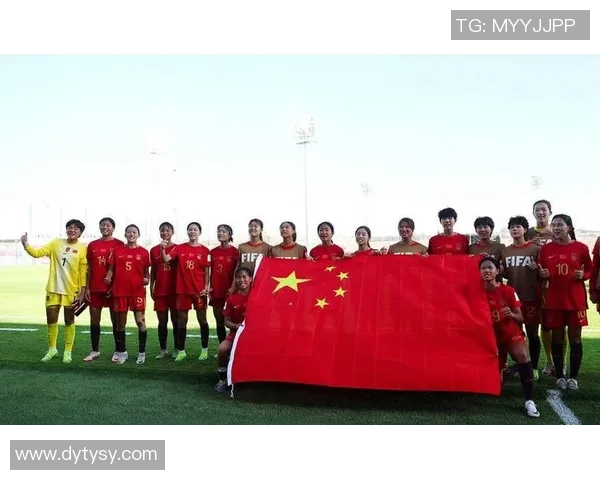 厄瓜多尔全足球明星赛盛况空前球迷欢聚一堂共庆足球激情盛宴