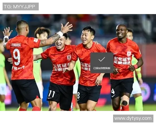 足球明星私生活曝光引发热议网友热议出轨事件背后的真相与影响